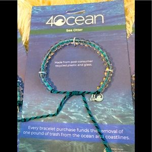 4Ocean - Sea Otter Bracelet NWT.